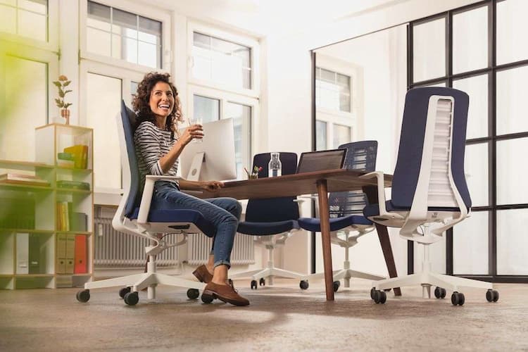 Office Chairs: The Material Matters